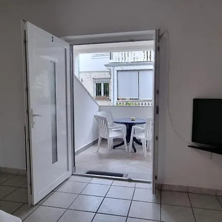 Apartment La Playa *