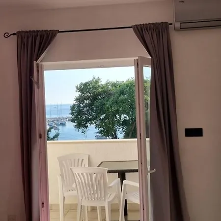 La Playa Apartment *